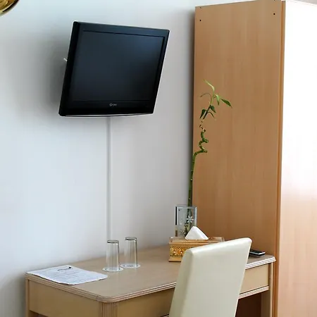 Hotel Harmony
